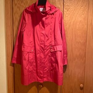 VERY nice raincoat- never worn
